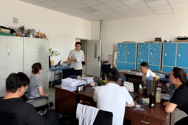 周密部署，压实责任 —— 室内设计系召开 2026 届毕业证书发放工作专题部署会
