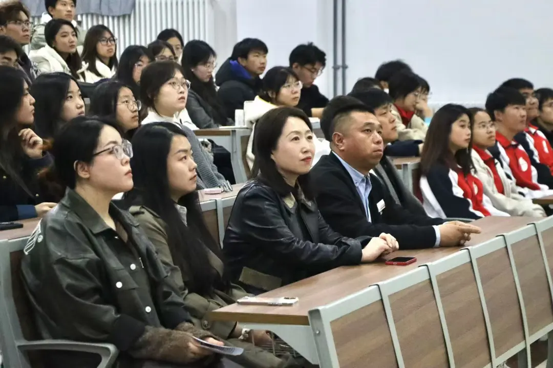 勤学善思 博学笃行 | 新闻学院学风建设启动仪式